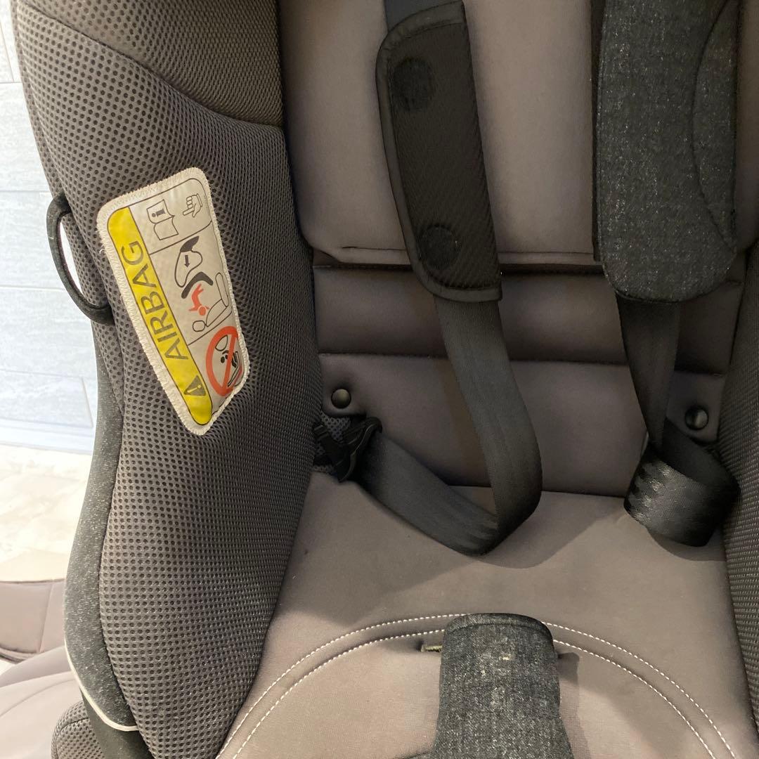 aprica チャイルドシート　クルリラ