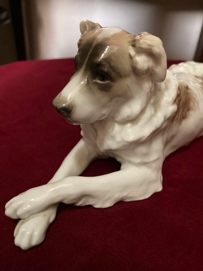 KPM ベルリン　フィギュリン　オブジェ　犬置物