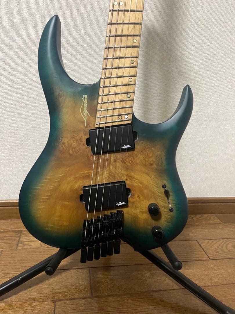 Legator ヘッドレス　エレキギター　6弦