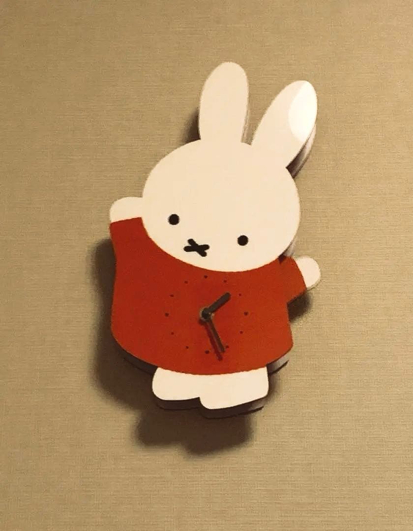 ミッフィー　手振り時計　70 周年　studio clip コラボ　壁掛け