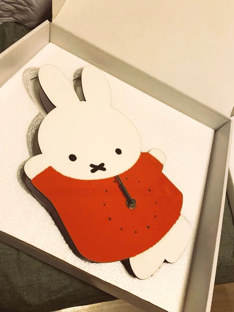 ミッフィー　手振り時計　70 周年　studio clip コラボ　壁掛け