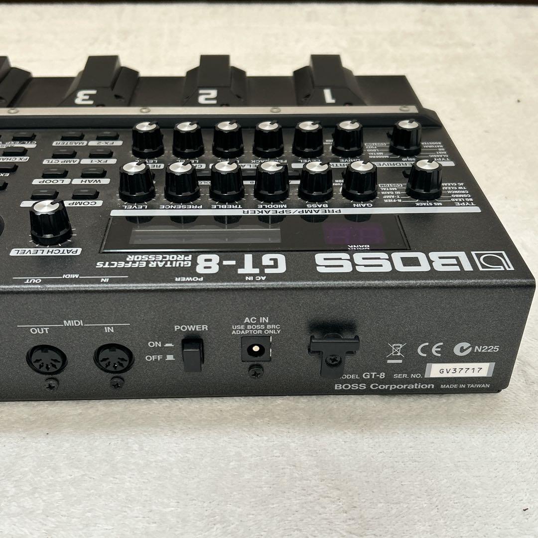 BOSS GT-8 GUITAR EFFECTS PROCESSOR ボス