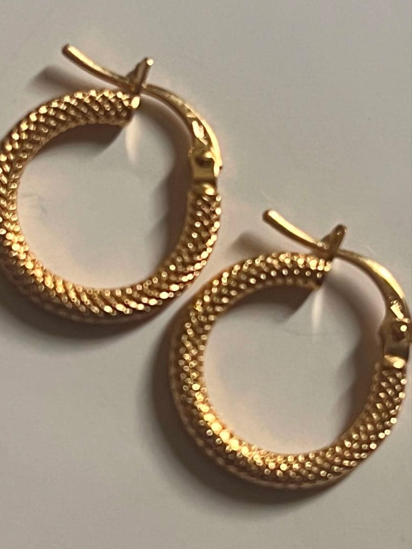 K18(750)ゴールド フープピアス