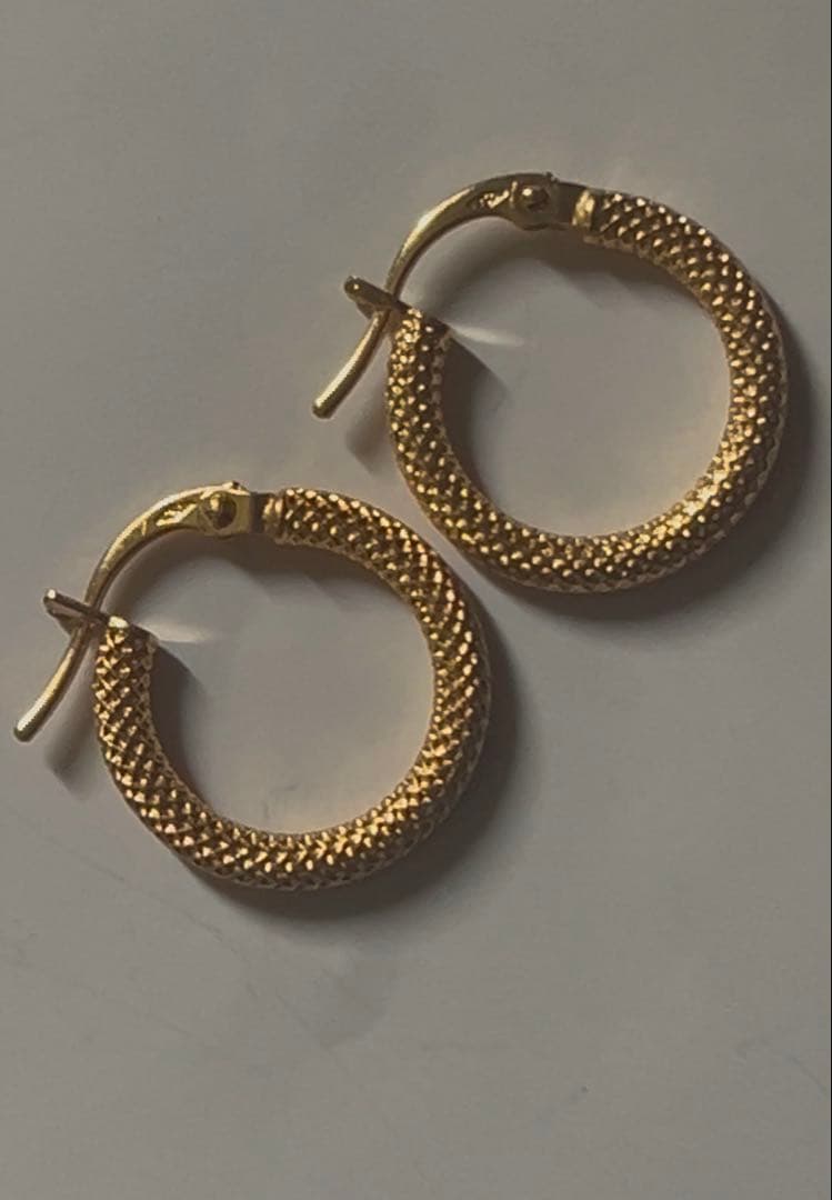 K18(750)ゴールド フープピアス