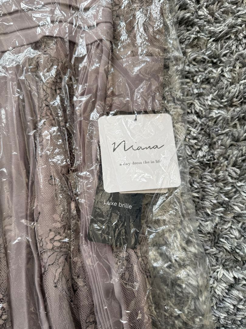 【新品未使用】 パーティスドレス M niana