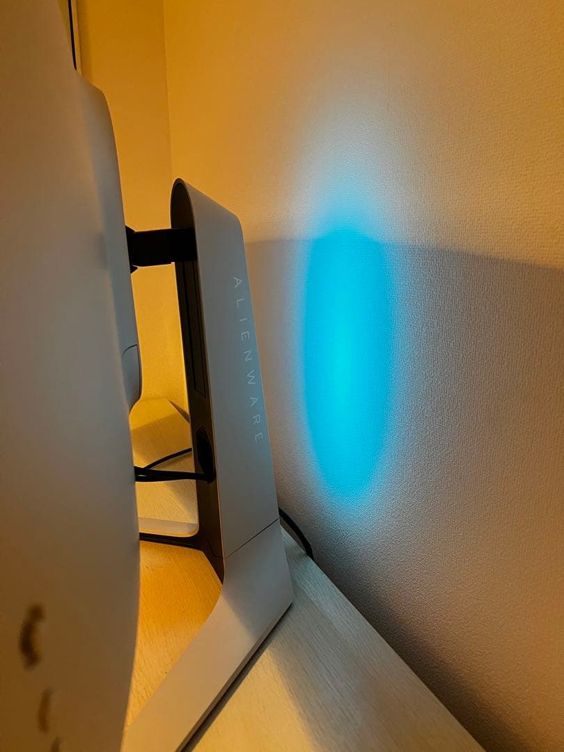 ALIENWARE 4K ゲーミングモニター 37.5インチAW3821