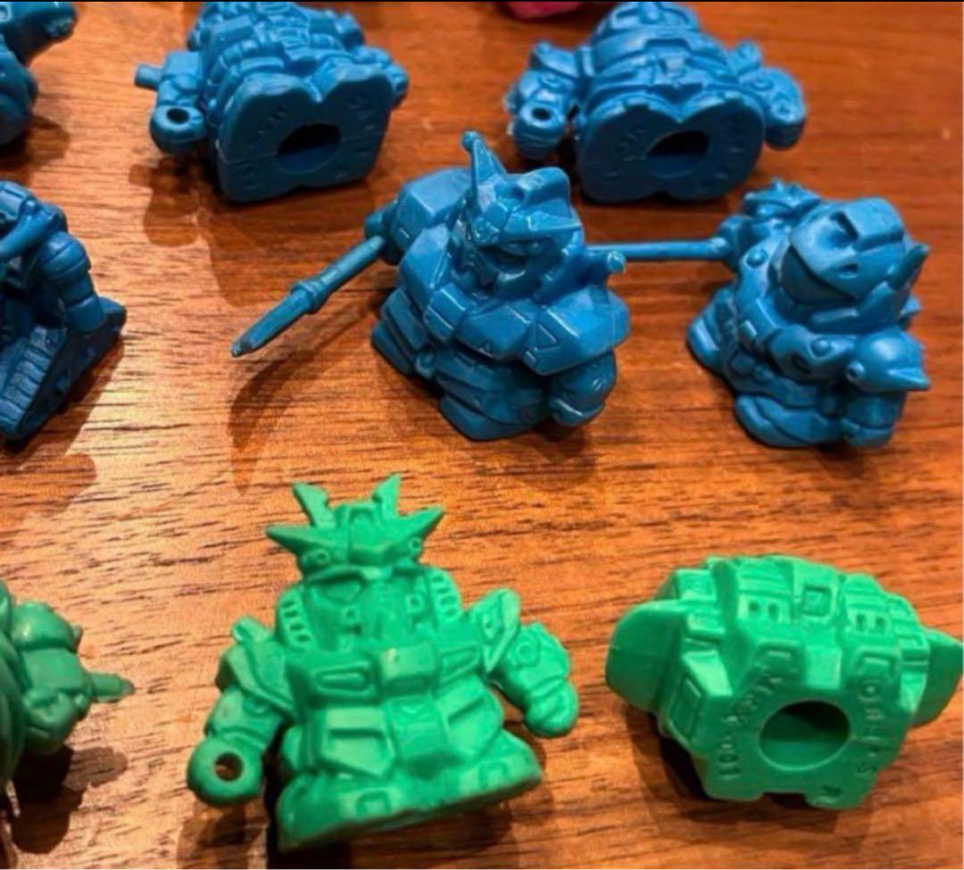 ガンダム＊ ガン消し85個➕付属品セット