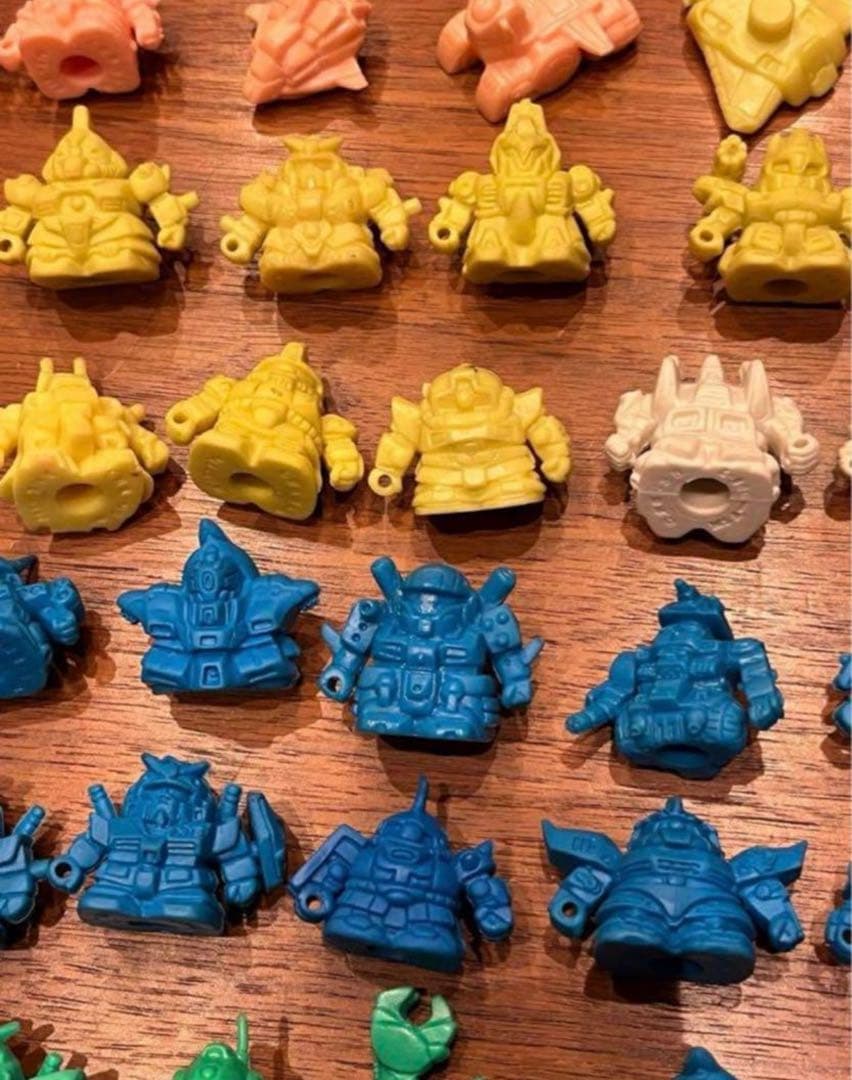 ガンダム＊ ガン消し85個➕付属品セット