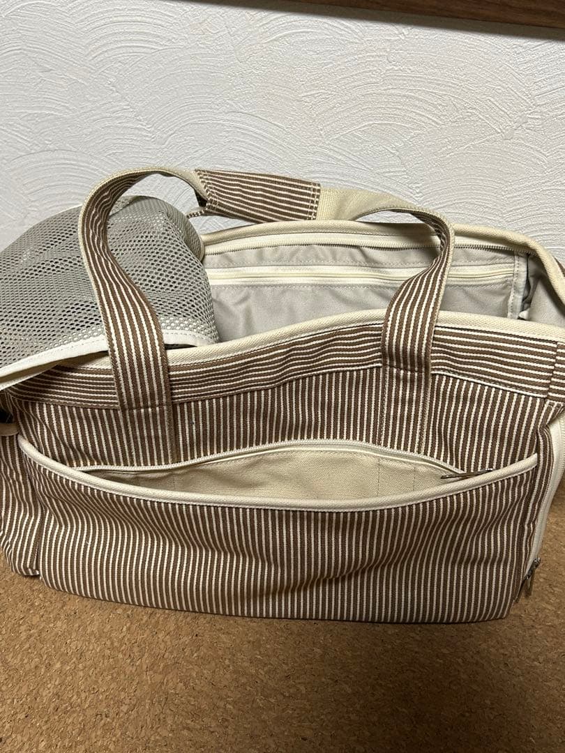 【値下げ】犬猫 ストライプ キャリーバッグ 布製 メッシュ窓付き