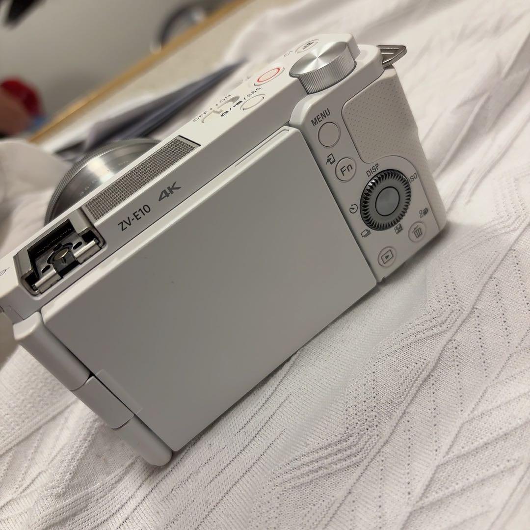 VLOGCAM ZV-E10Lパワーズームレンズキット　ホワイト