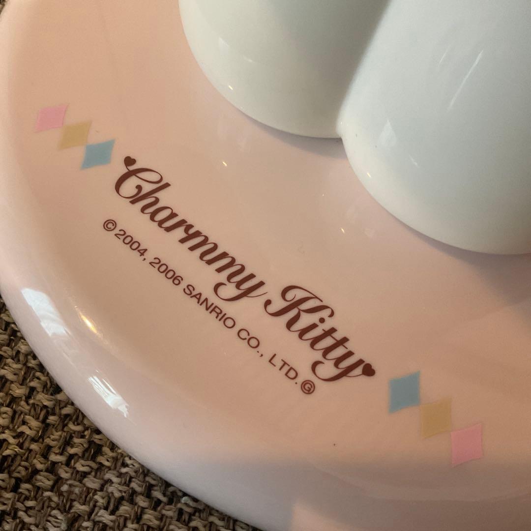 し*❌様 チャーミーキティ　扇風機　ピンク　06年製　羽根18㎝　風:強弱　首振