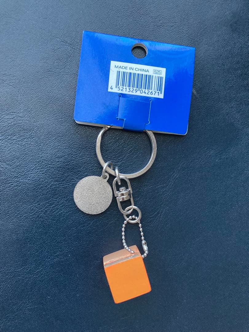 【超希少】 ポケモンセンター　2005年 ピカチュウ　キューブ型　キーホルダー