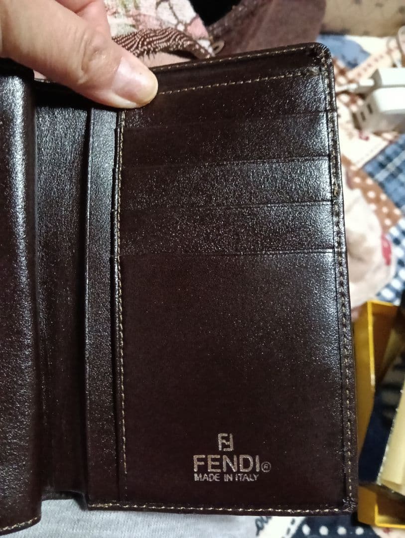 FENDI 三つ折り財布 ブラウン