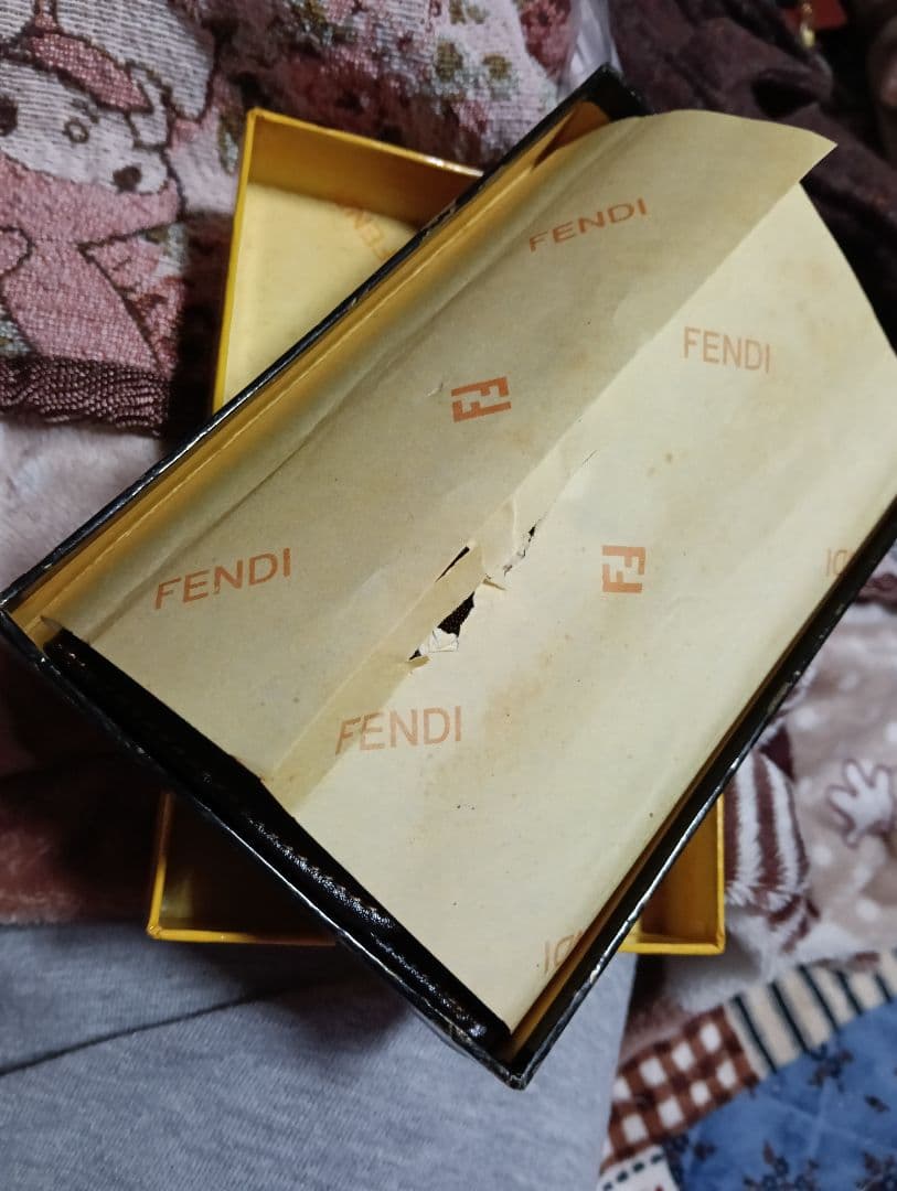 FENDI 三つ折り財布 ブラウン