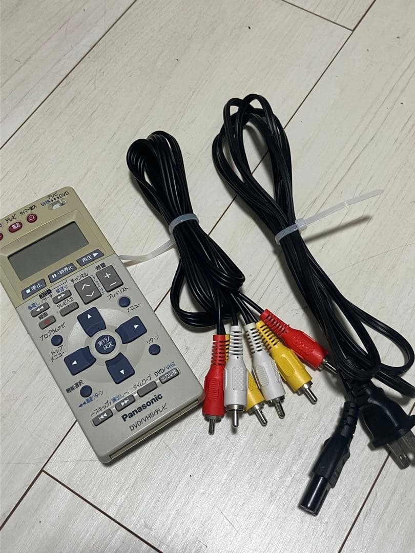 Panasonic DMR-E70V DVDレコーダー　ダビング可