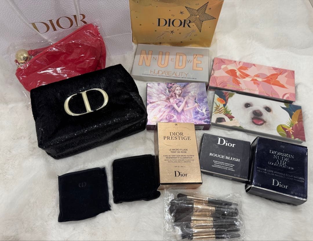 化粧品１２点まとめ売り！ディオール、シャネルその他コスメなど【新品ポーチ付き❣️】
