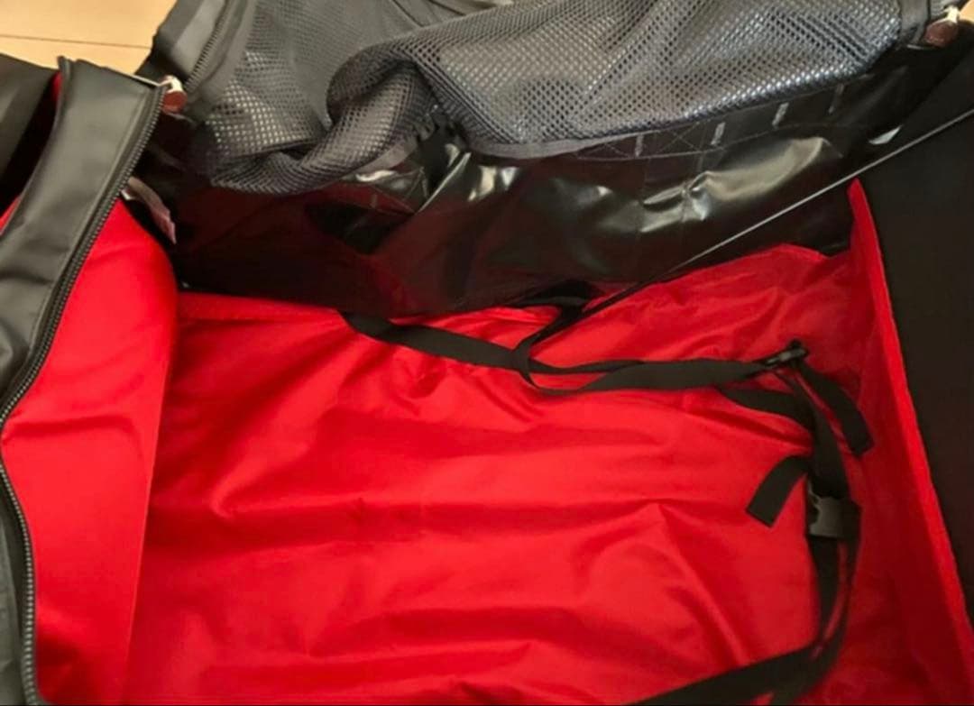 ローリングサンダーLノースフェイス　キャリーバッグ