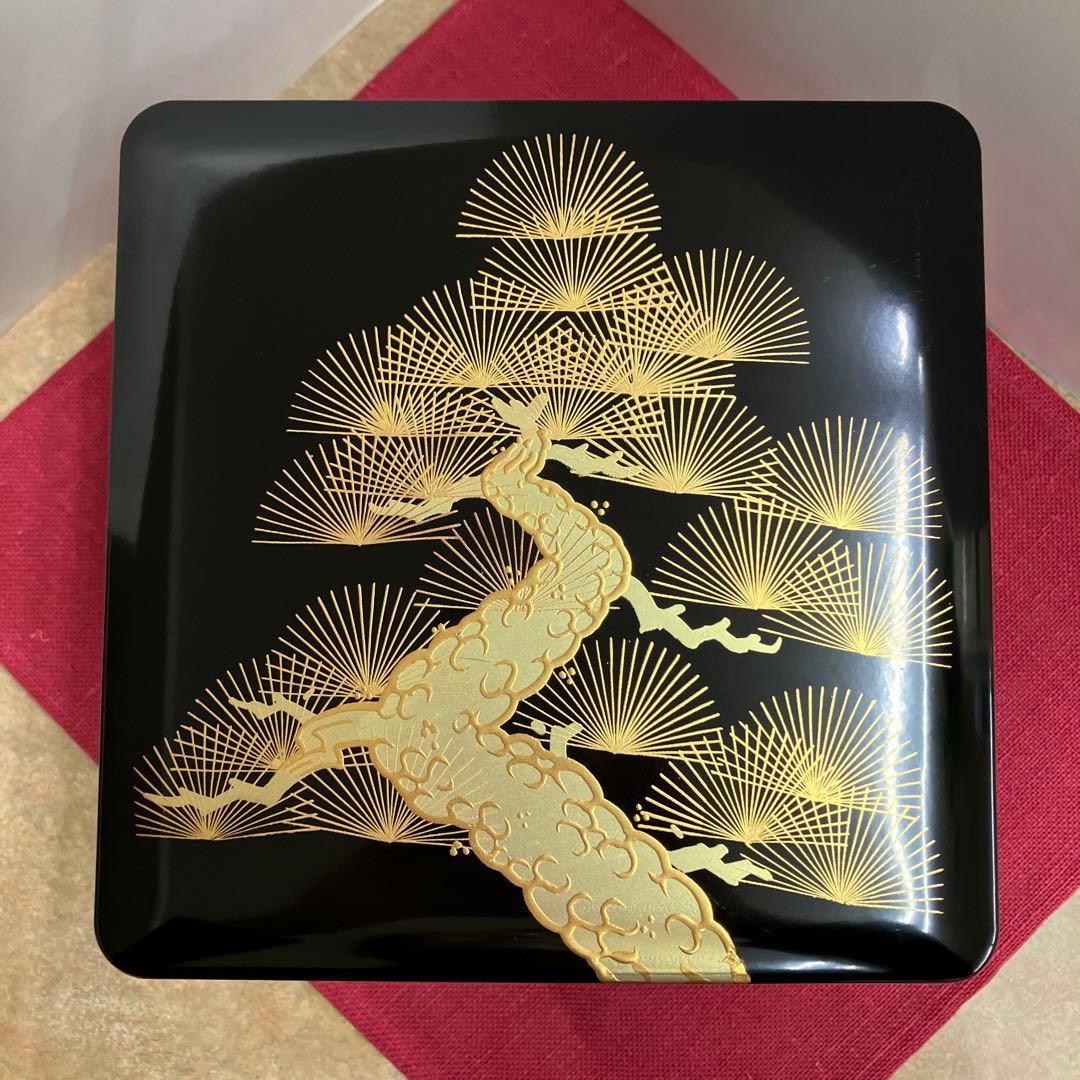 会津塗黒金老松松竹梅3段重箱