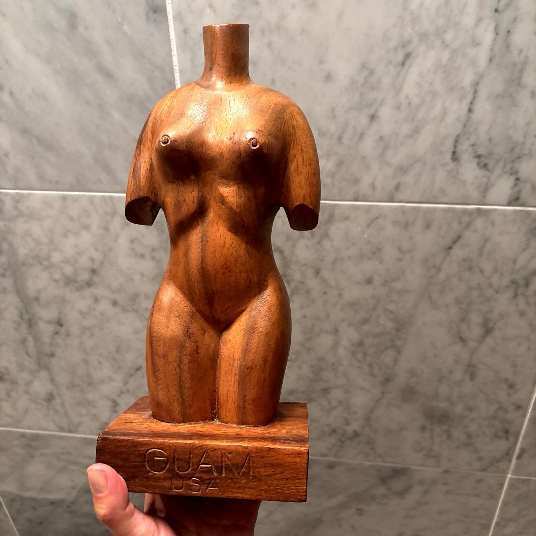 アメリカビンテージ　ミッドセンチュリー生命感のある造形美　裸婦像の木彫り彫刻