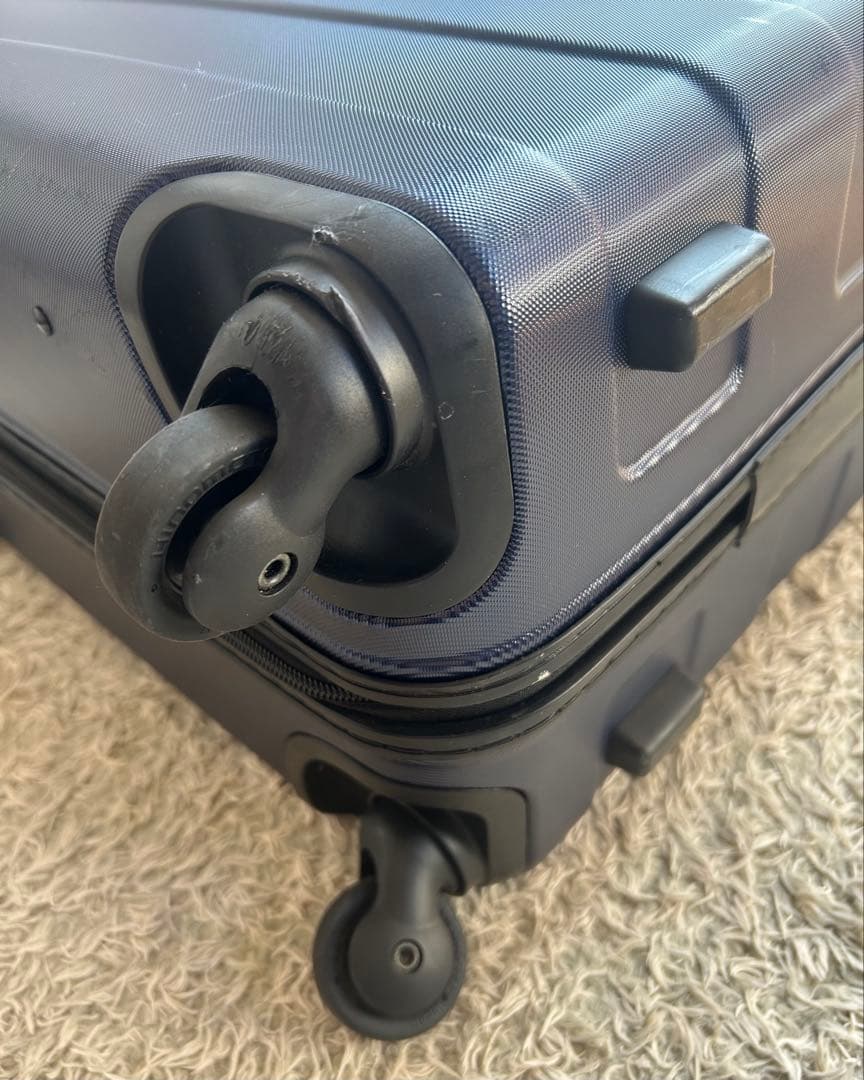 無印良品 キャリーケース バーを自由に調節できる ハード スーツケース 63L