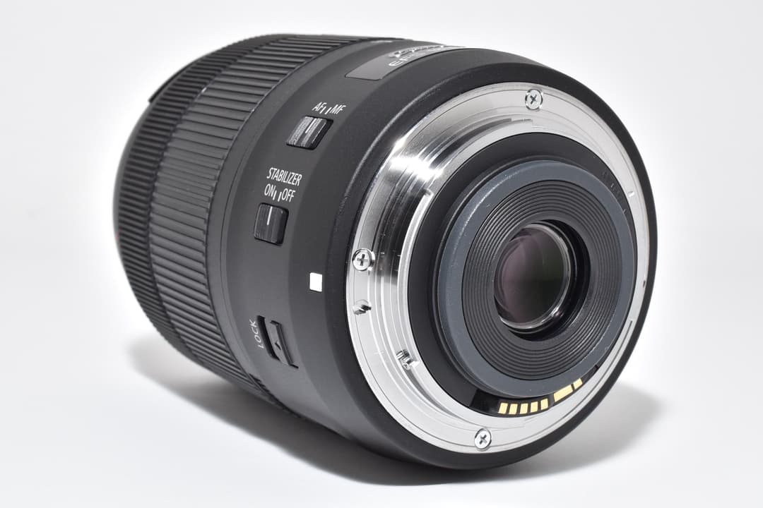 レンズ(ズーム) Canon EF-S 18-135mm 3.5-5.6 IS USM