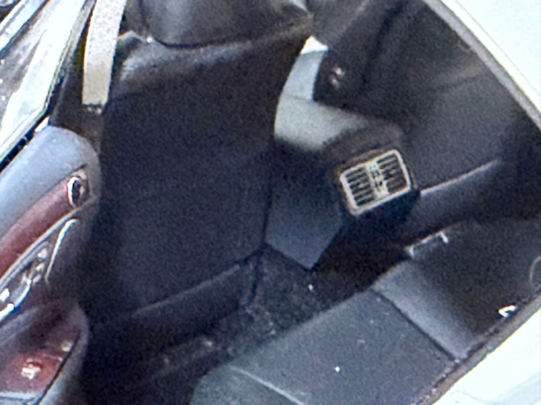 【希少】NOREV ノレブ 1/18 レクサス LS460 ミニカー