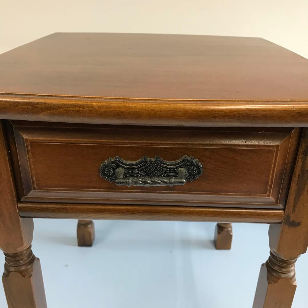 クラシック　木製　サイドテーブル 引き出し付き　アンティーク　レトロ　電話台