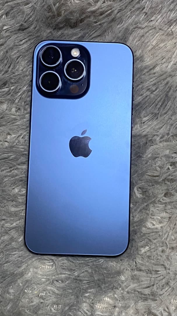 携帯電話本体 Apple iPhone 15 promax 256GB