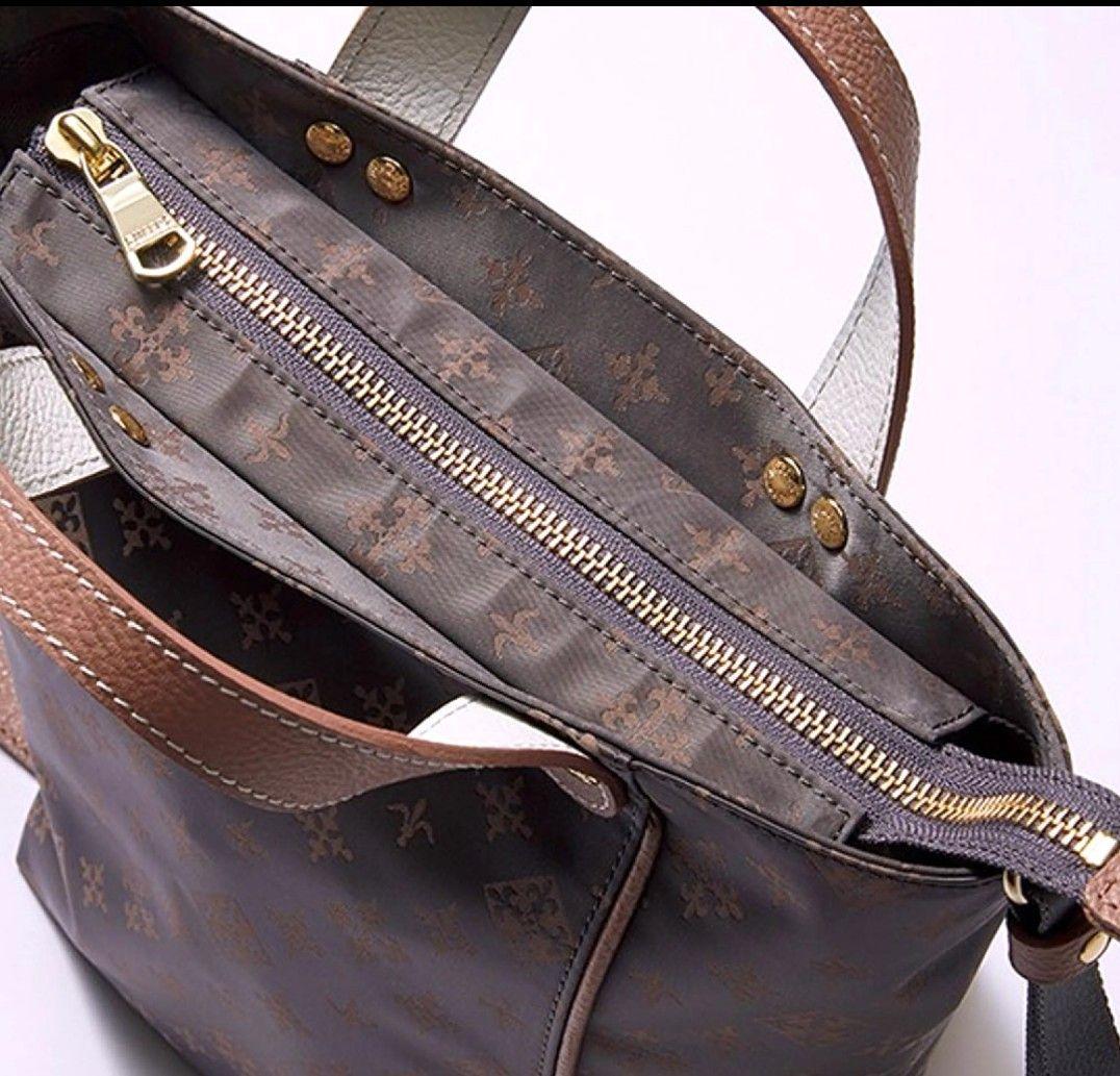 russet（ラシット）ショルダーバッグ　JALオリジナル