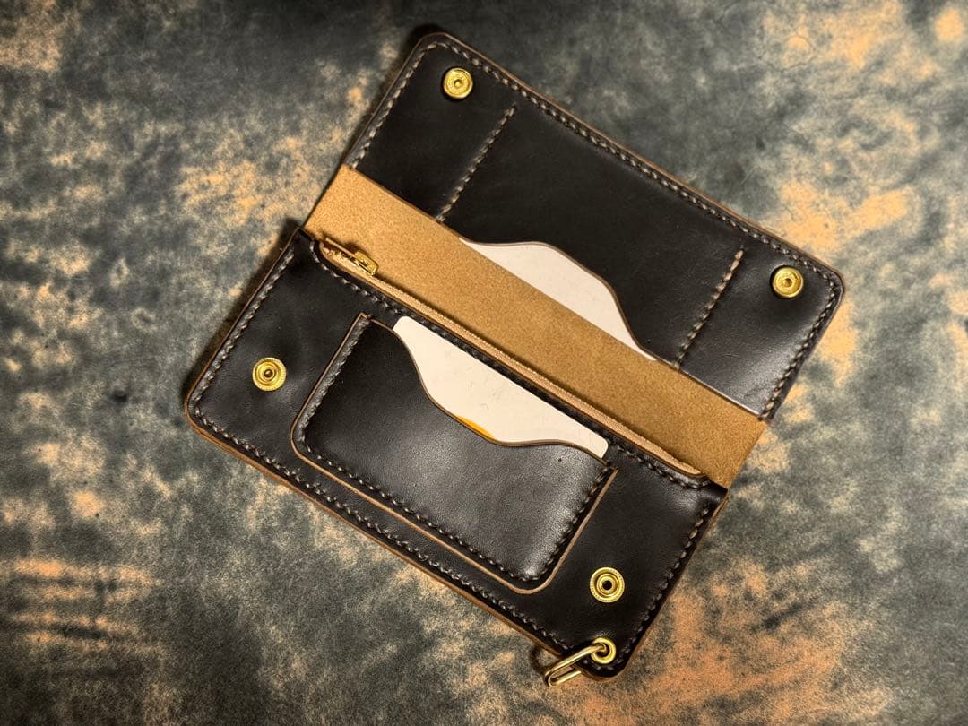 MARYAM社HORSE BUTT(茶芯)血筋多め個体!トラッカーウォレット