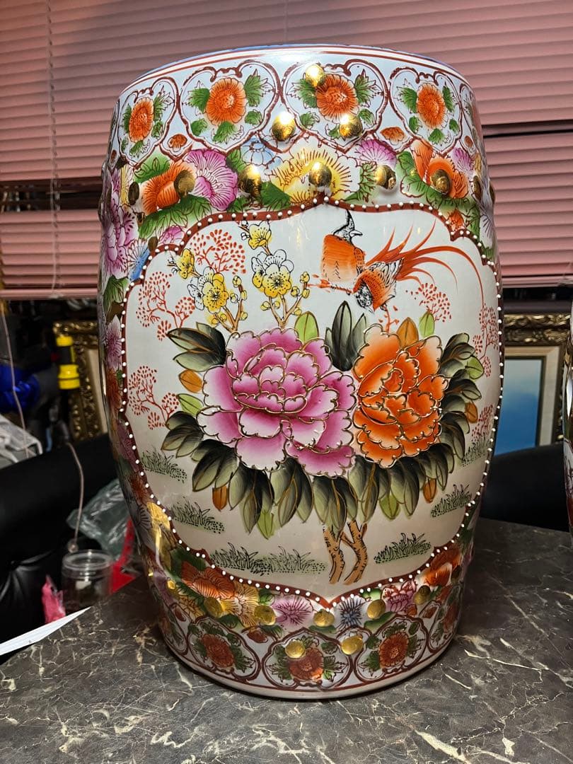 shotaです 九谷焼陶器椅子 九谷焼のような陶器 中国陶器 超貴重な陶器