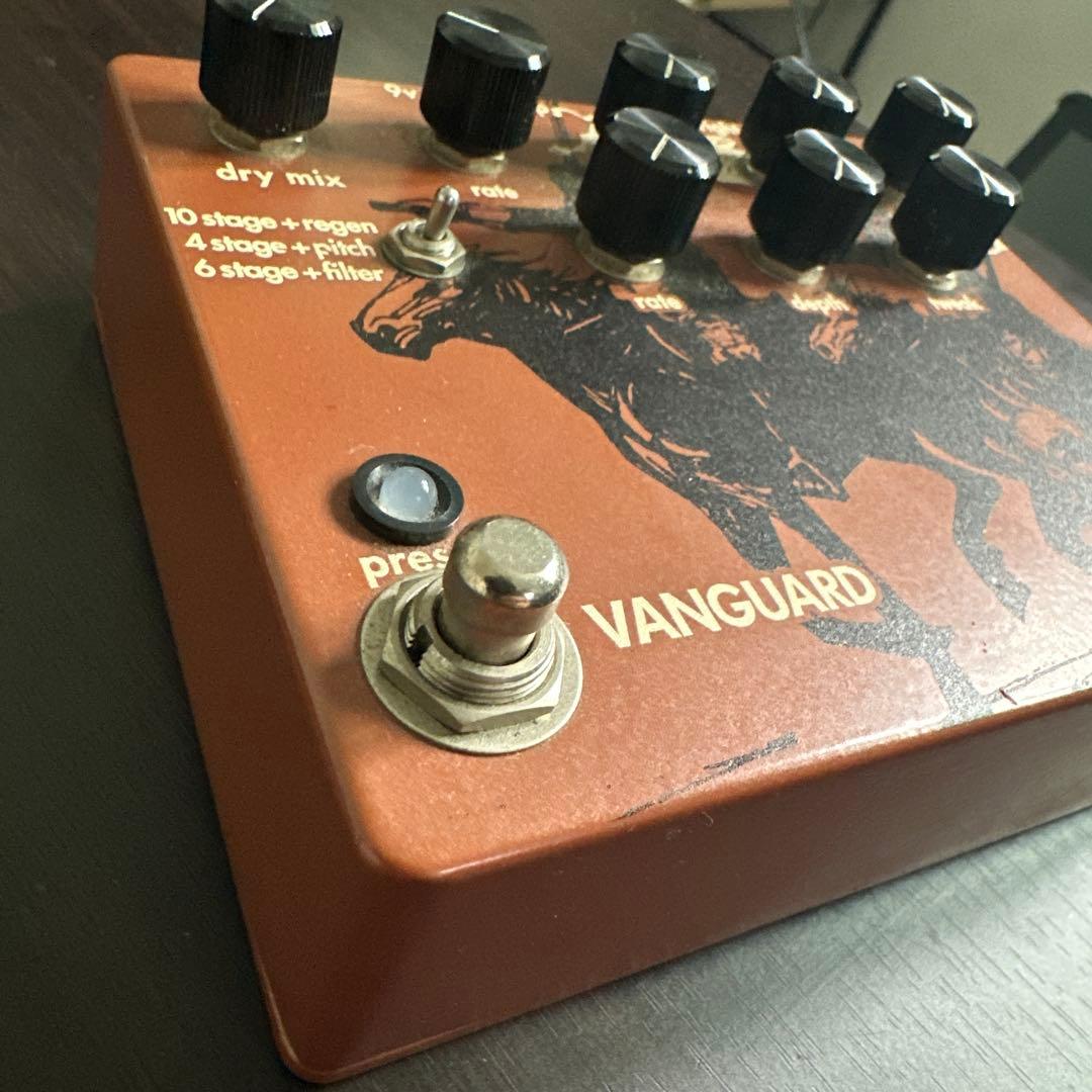Walrus Audio Vanguard ギターエフェクター　フェイザー