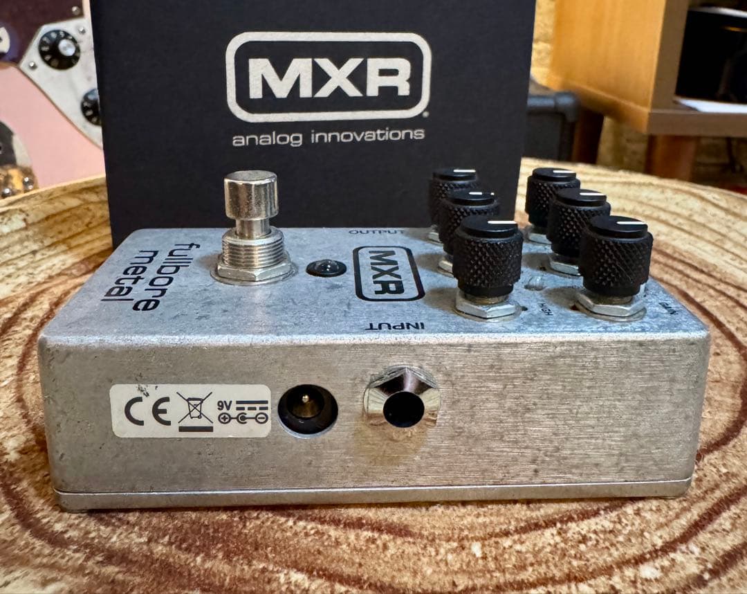 MXR Fullbore l ディストーションペダルです