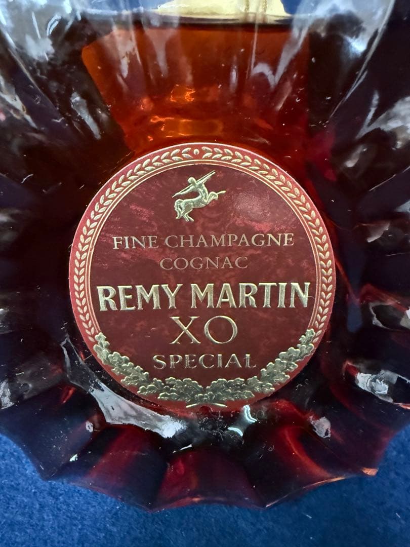 ② レミーマルタン REMY MARTIN XO SPECIAL コニャック