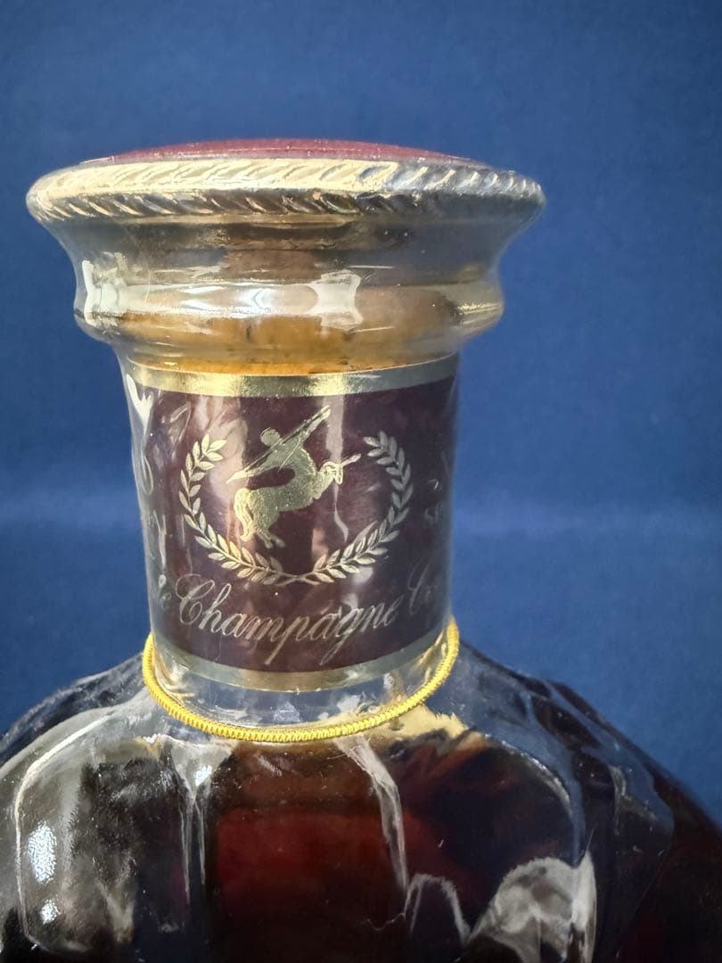 ② レミーマルタン REMY MARTIN XO SPECIAL コニャック