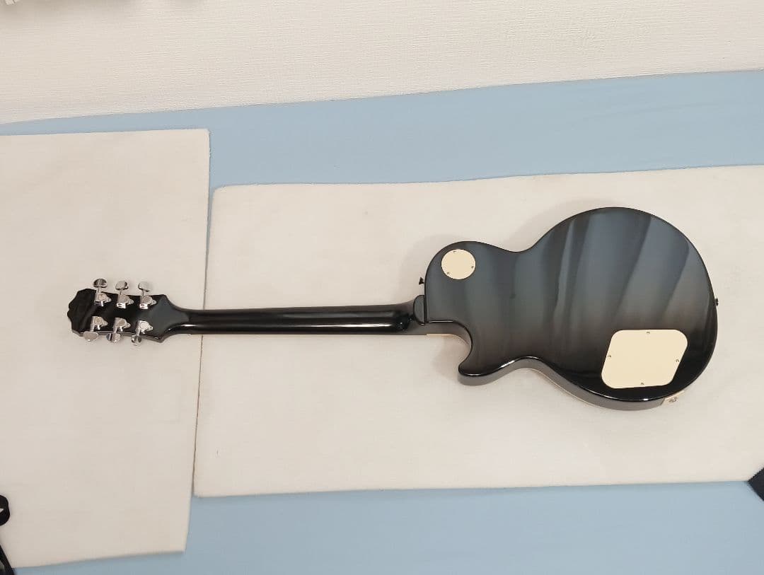 Epiphone Les Paul ブラック ギター