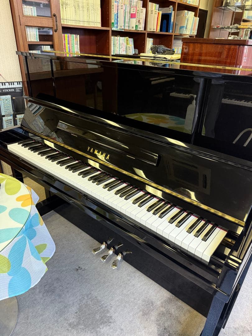 ヤマハ　YAMAHA UX10 アップライトピアノ