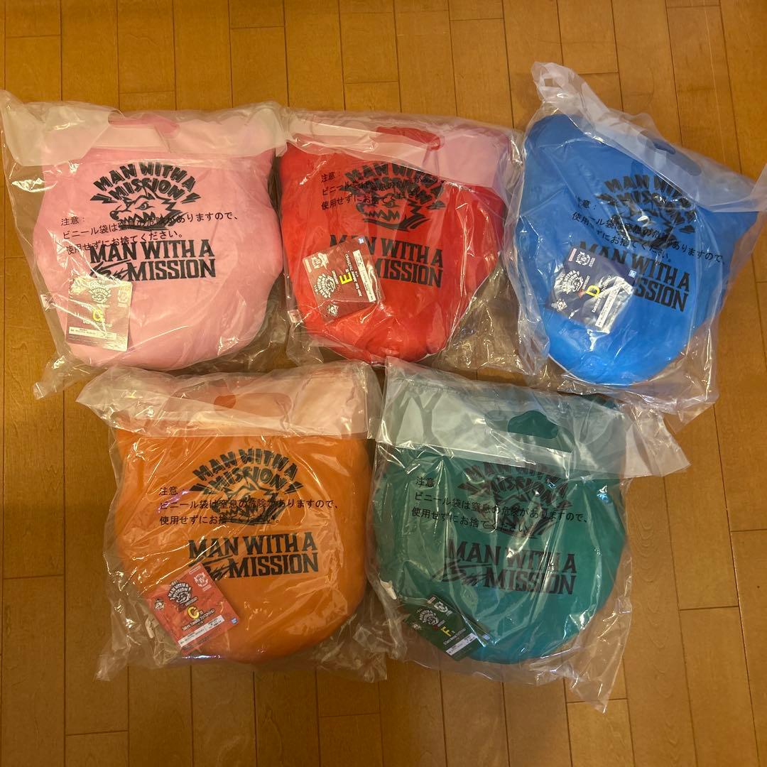 一番くじ MAN WITH A MISSION C〜G賞クッションセット