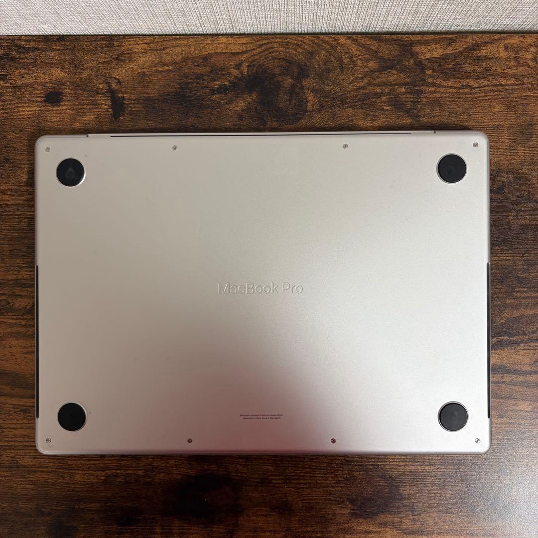 MacBook Pro 14インチ M3 Proメモリ32GB SSD512GB