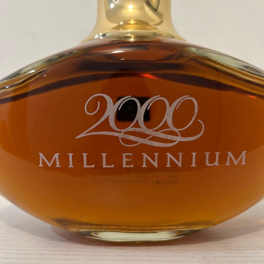サントリー　ミレニアム 2000 新品　山崎、白州モルト原酒　ウイスキー　古酒