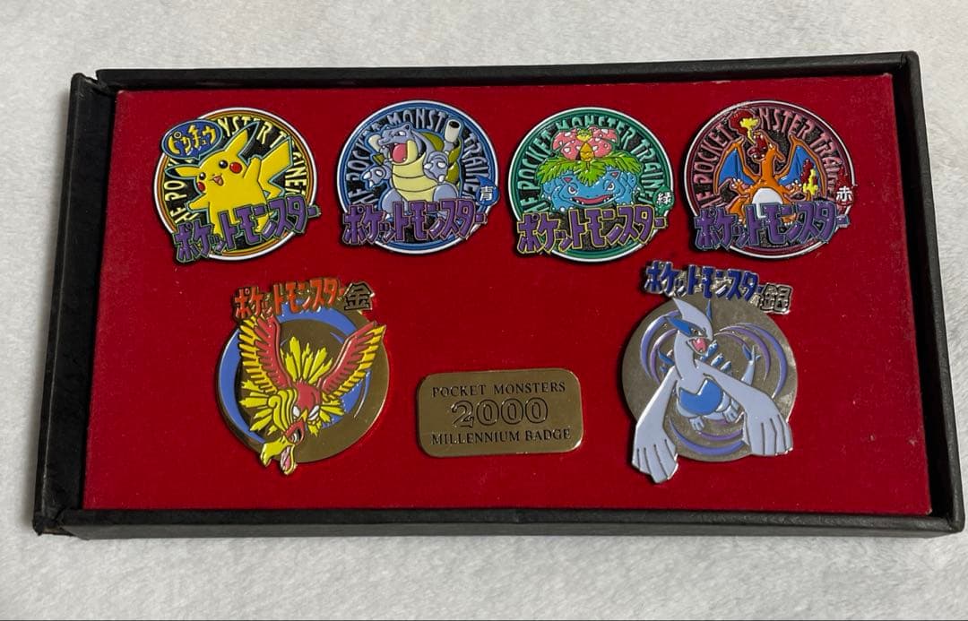 ポケモン ミレニアムバッジ 2000年記念 限定 ピンバッジ