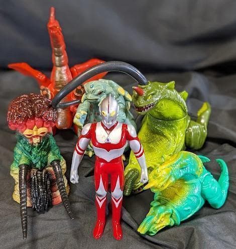 ウルトラマングレート＆登場怪獣・宇宙人（バンダイ）ソフビフィギュア６体セット