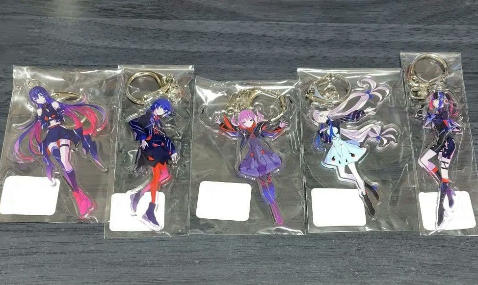 神椿　V.W.P アクリルキーホルダー　花譜　理芽　春猿火　ヰ世界情緒　幸祜