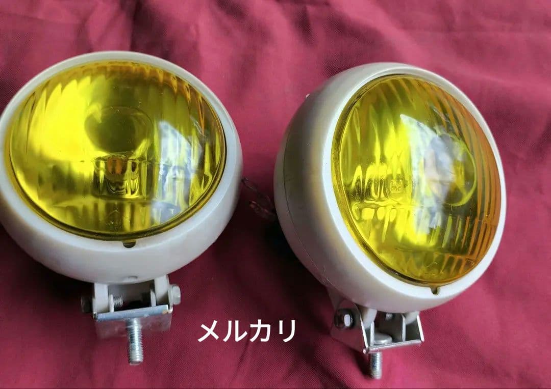 イエローレンズのヘッドライト・フォグランプ２個セット!B