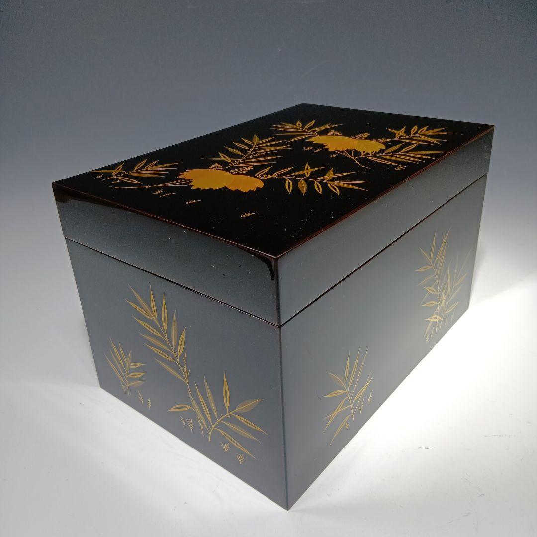 値下げ茶道具　利休茶箱一式　(塗師)多田桂寛　　 共箱　美品