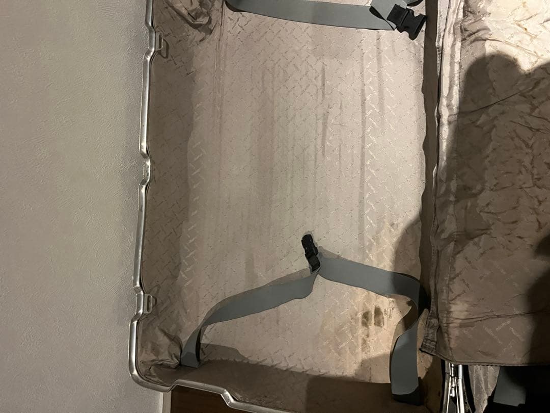 リモワ　ルフトハンザ　アキャリーケース　プルタブ