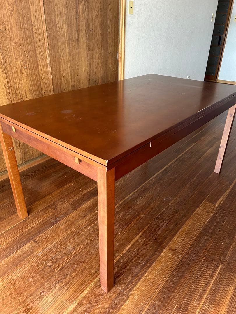 ダイニングテーブル Akari