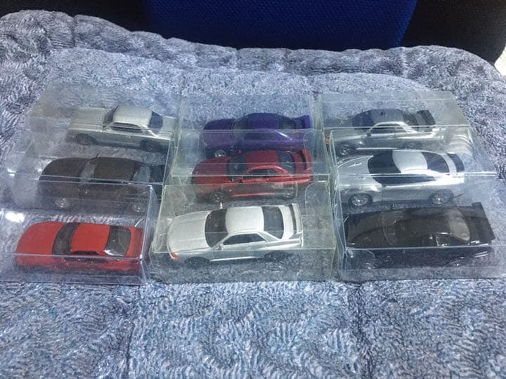超大量の日産GTR色々美品状態おまけ2個付きです。