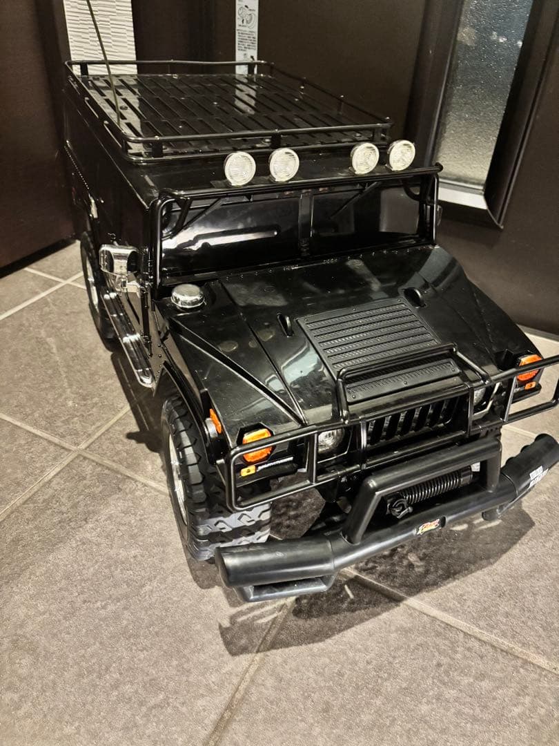 ハマー Hummer H2特大ラジコン 1/6スケール 70cm