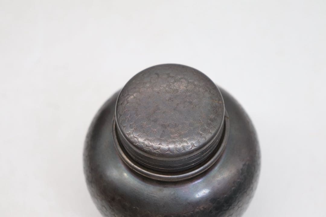 銀川堂製　いぶし銀茶壺　茶道具　木箱入　銀製品　送料込み251002